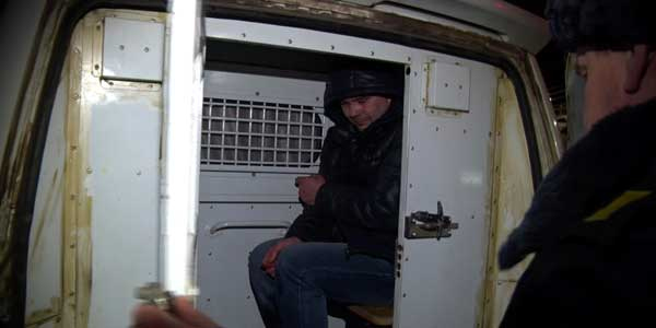 пьяный мужчина разбил автомобиль такси 1 января Дзержинск
