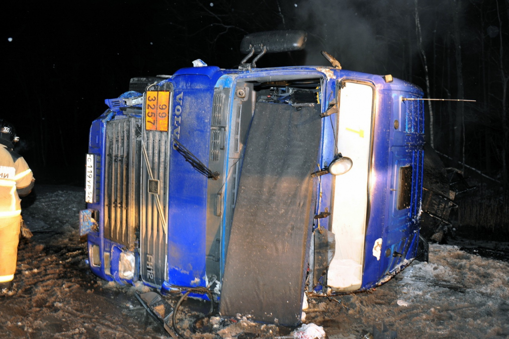 авария под Дзержинском, разлился битум 31 января