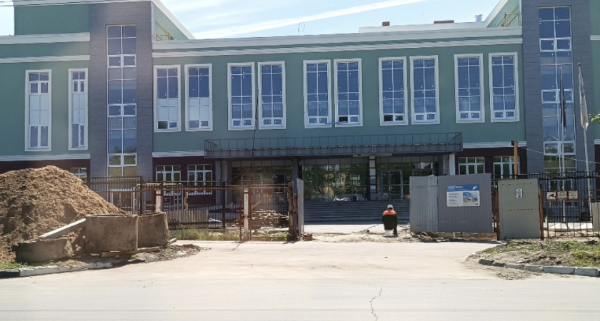 Школа-долгострой: в Дзержинске отсрочили открытие учебного заведения 