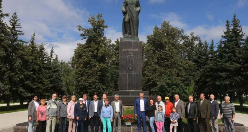 Внучатый племянник Дзержинского посетил город в честь своего знаменитого предка