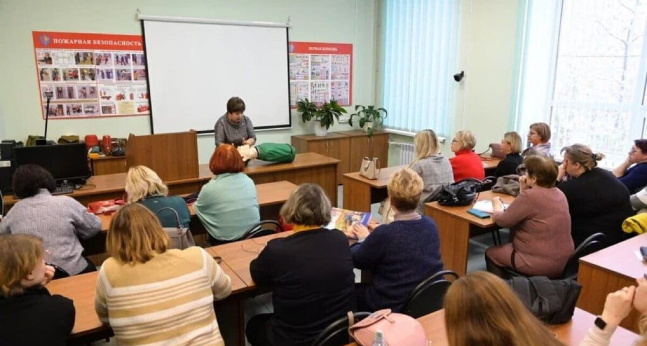 Более 1200 дзержинцев научились оказывать первую помощь