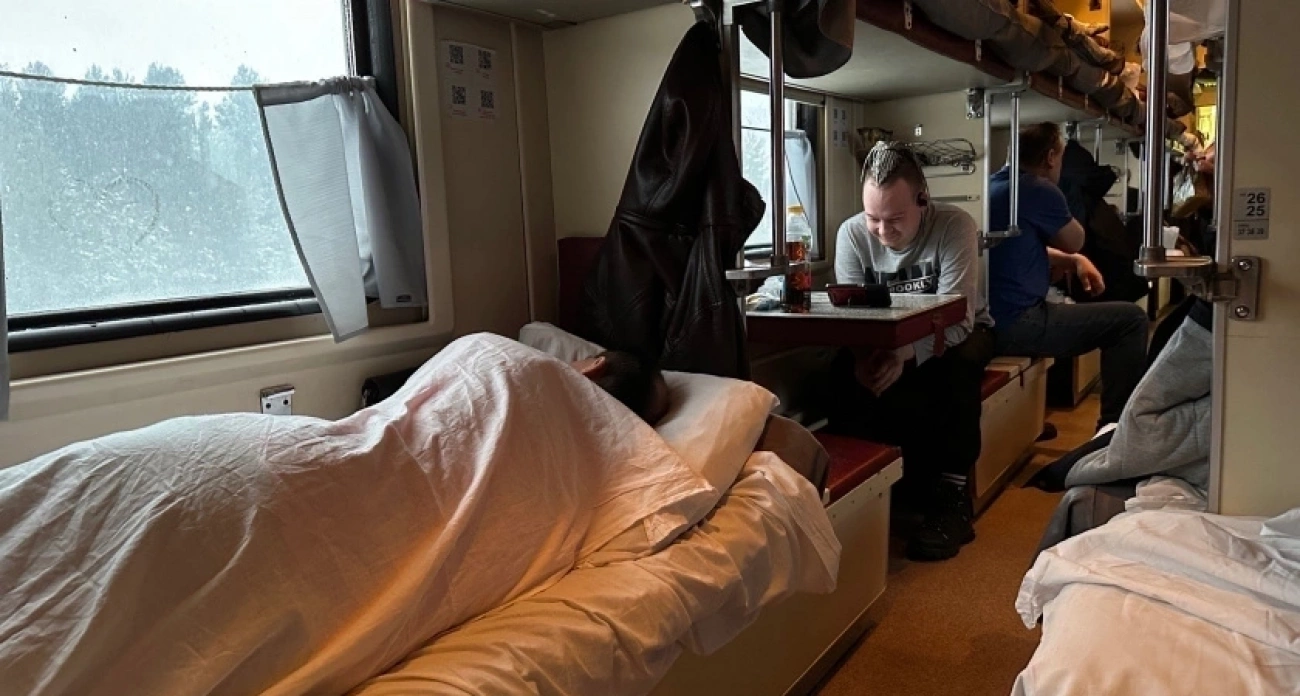 Плацкарт вместо купе: почему опытные путешественники выбирают боковые места