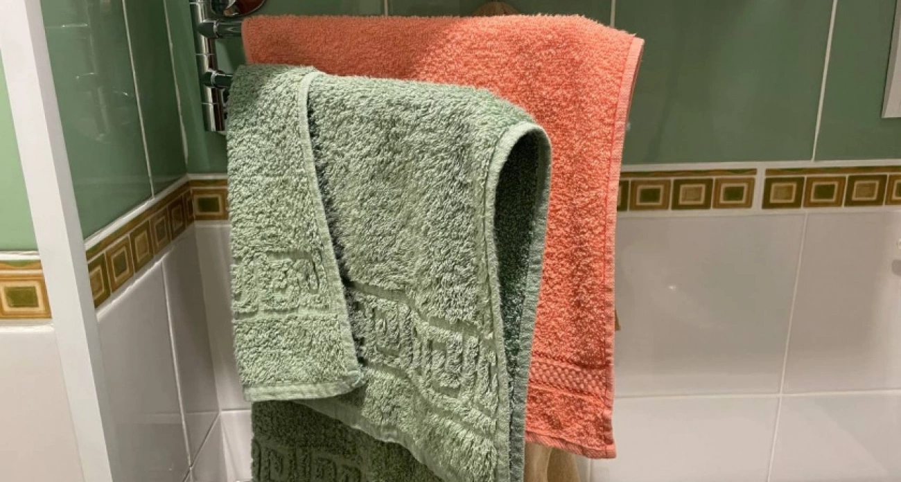 1 стакан в стиральную машину — и махровые полотенца станут мягче пуха: забудьте о жёсткой ткани
