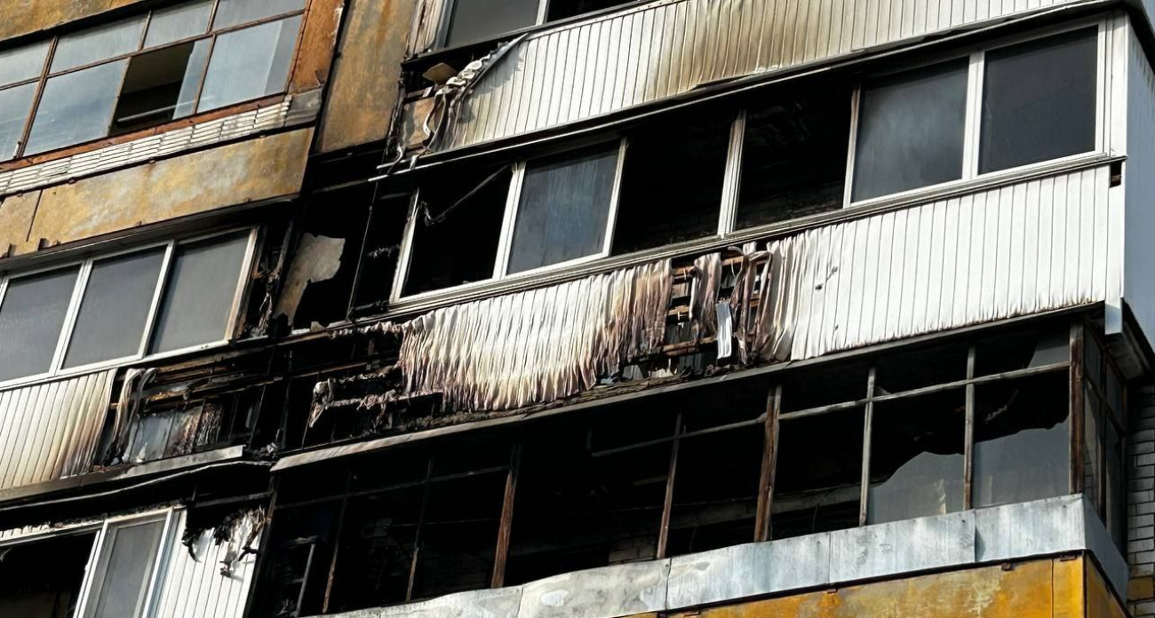 Пожар в Дзержинске повредил пять балконов, эвакуированы 16 человек