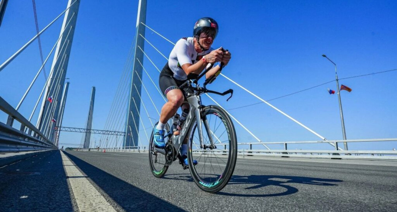 Дзержинец Никита Стрижов завоевал "серебро" Challenge при +35°C, преодолев 113 километров за 4:31:10