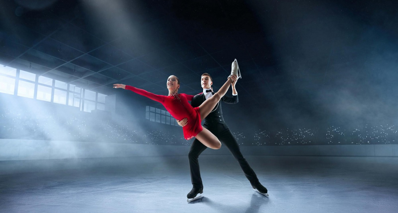 «Трусы пришивают к колготкам, а костюмы никогда не стирают»: что скрывают фигуристки от зрителей