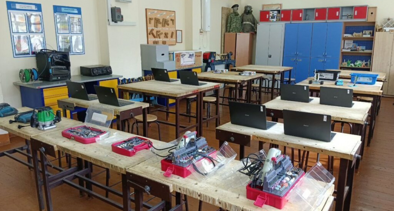 Более 600 школьных кабинетов в Нижегородской области получили медицинские тренажеры и макеты для обучения