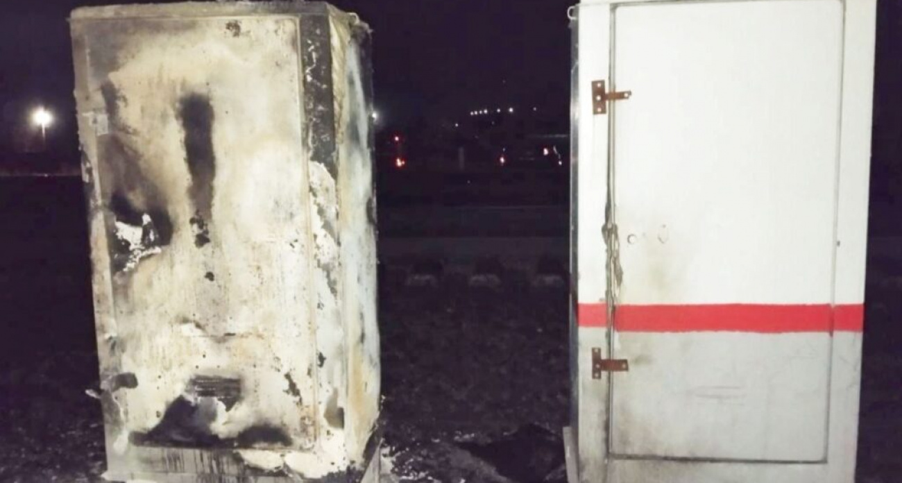 58-летний противник СВО поджег релейные шкафы на железной дороге, нарушив систему безопасности