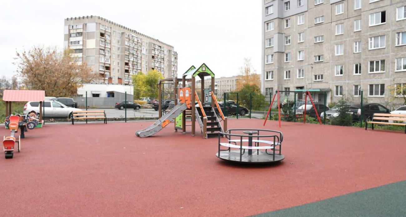 Двор на 7 тысячах квадратных метров получил второе рождение в Дзержинске