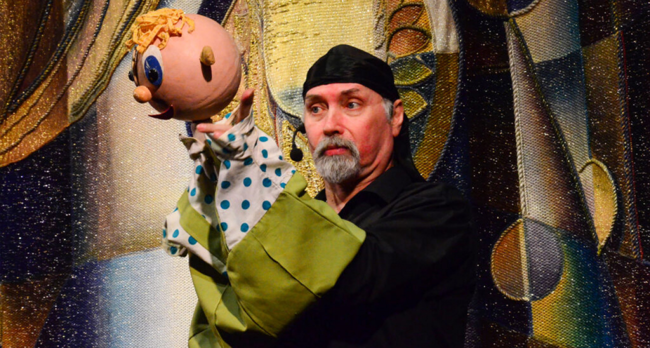 Как куклы показывают эмоции без мимики: секреты театра от режиссера Зицера