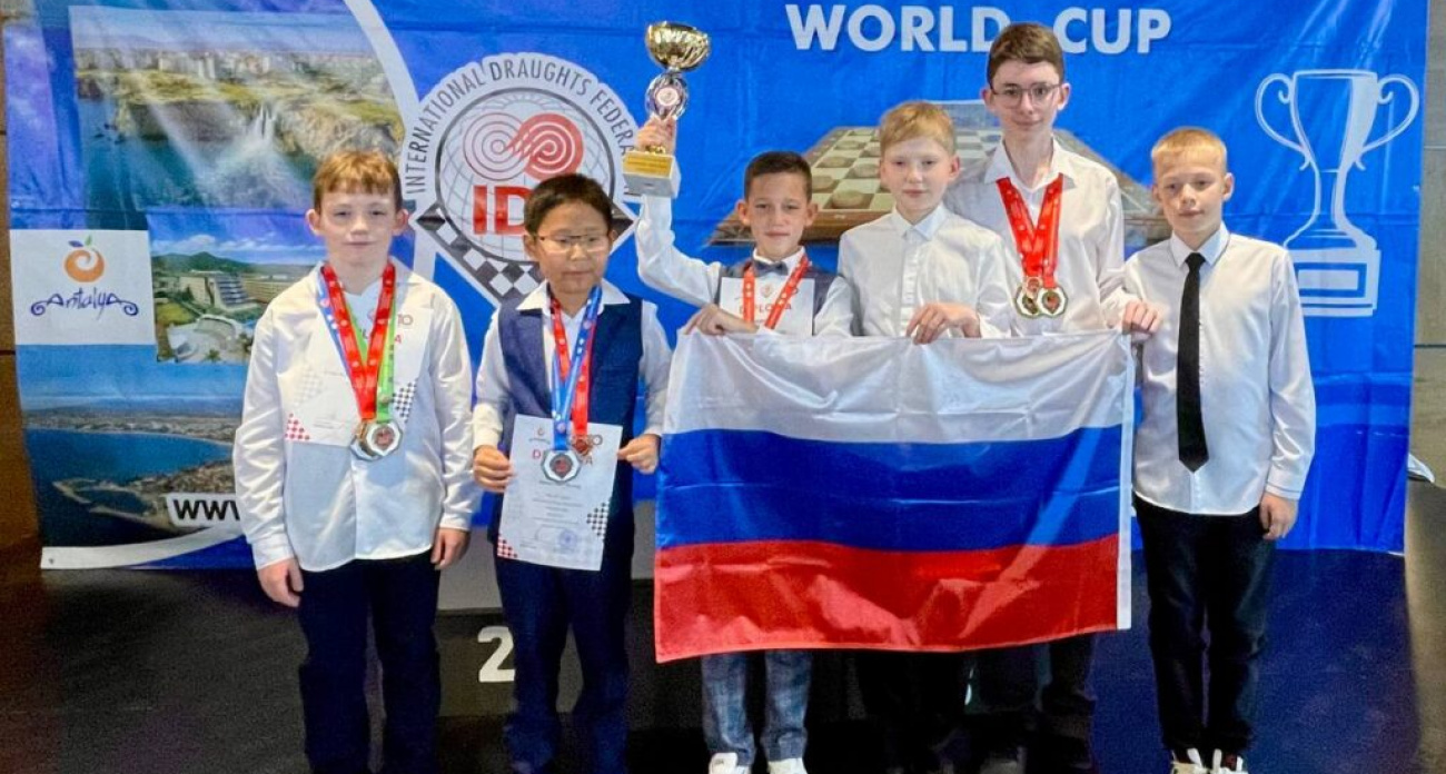 11-летний дзержинец Артём Филатов завоевал золото Первенства мира по шашкам в Турции
