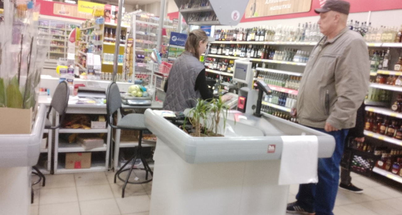 Пенсионеры теряют деньги в «Пятерочке»: на кассах появилась новая схема, которая работает в половине случаев