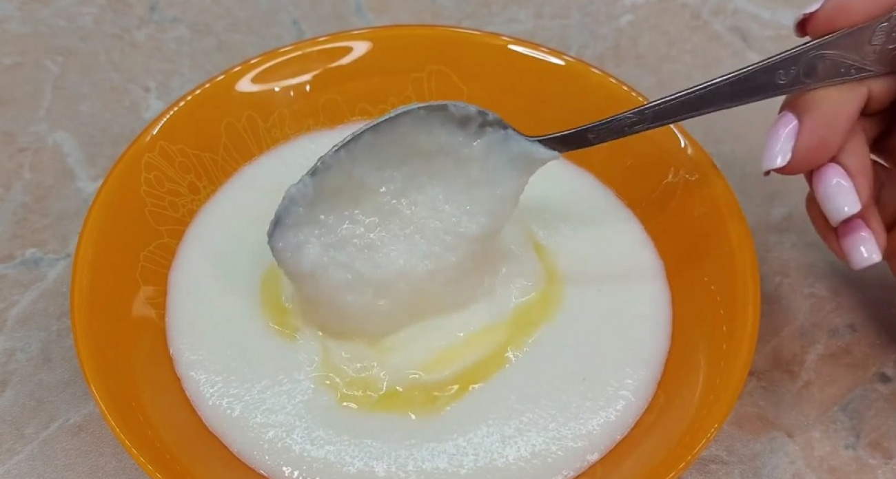 Манная каша: врачи объяснили, кому она полезна, а кому может навредить. Роскачество развеяло главные мифы о блюде из детства