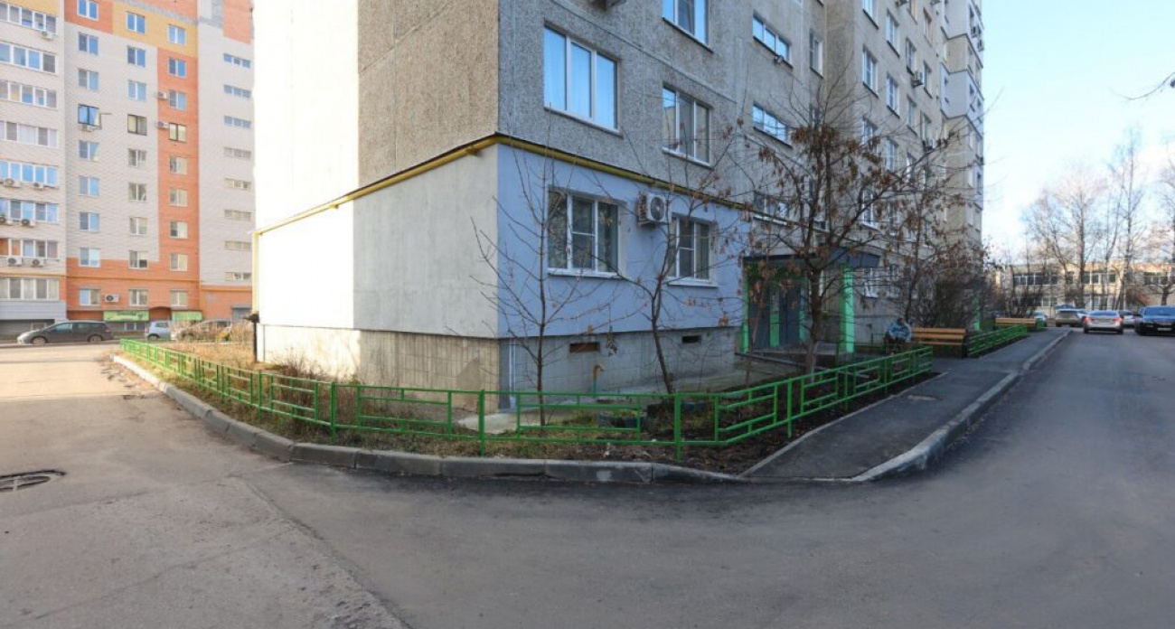 15 дворов в Дзержинске кардинально преобразились: от простого асфальта до спортплощадок