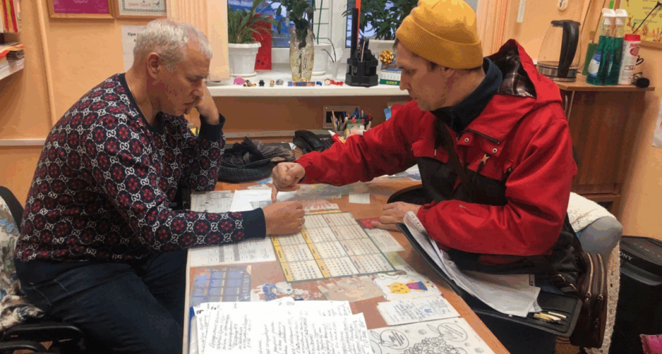 Жители Дзержинска требуют объяснений: почему благоустройство двора перенесли на 2027 год