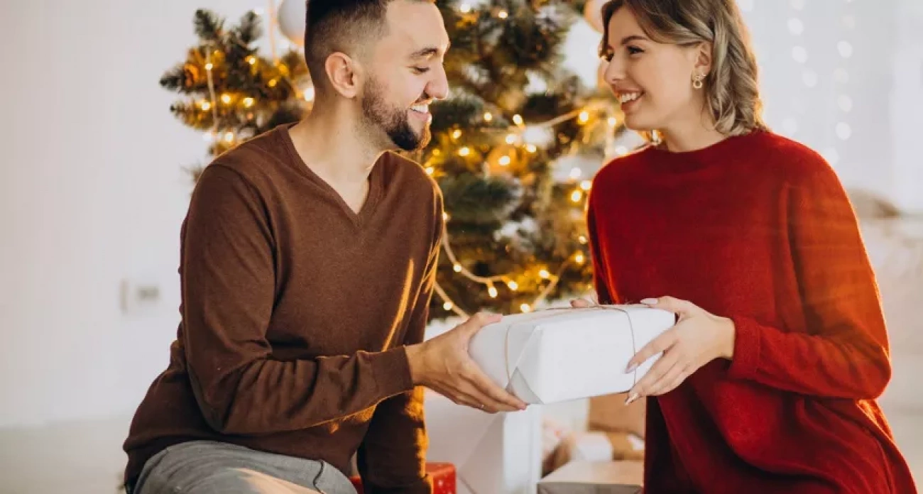 Подарки на Новый год-2026, которые точно понравятся - практичный гайд для каждого случая
