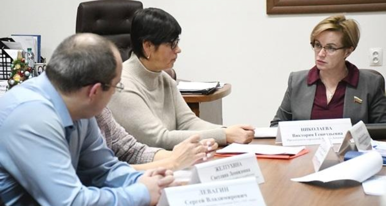 От транспорта до детских площадок: Виктория Николаева решила 5 острых проблем дзержинцев на личном приёме