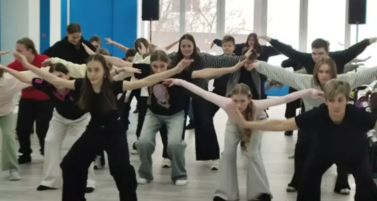 Сверчок стал главным героем мастер-класса по пластическому театру