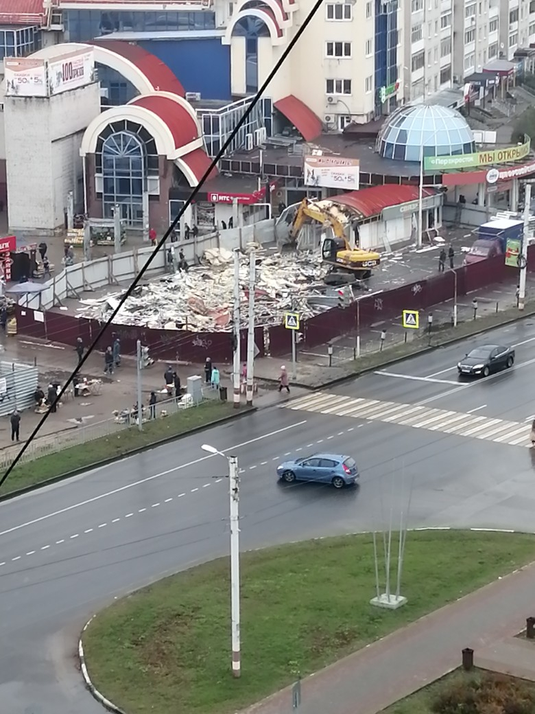 В Дзержинске снесли незаконные торговые павильоны «Союза» (ФОТО) и (ВИДЕО)