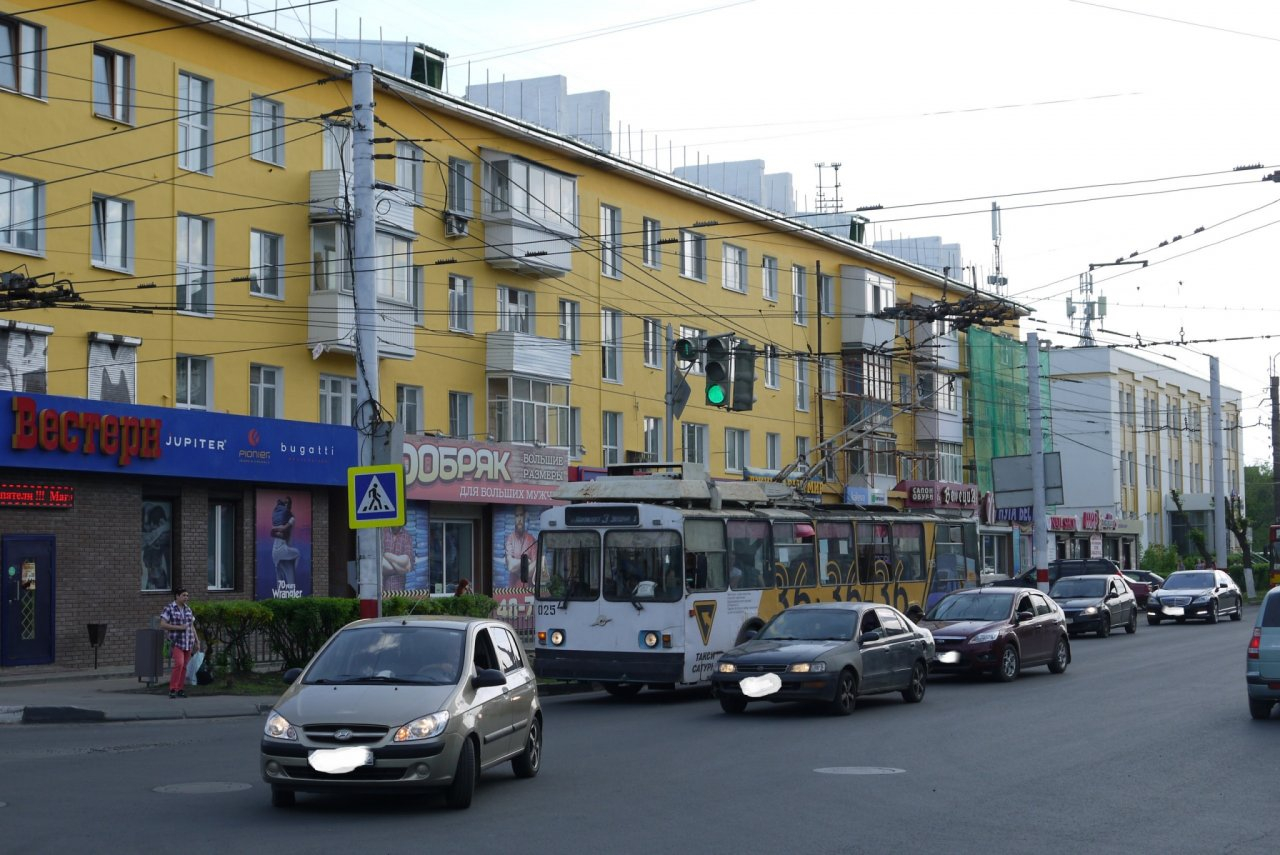 Единый регламент вывескам: в Дзержинске определили правила оформления рекламы