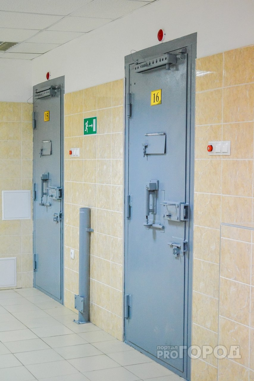 Опасный преступник сбежал из колонии и разгуливает по Нижегородской области