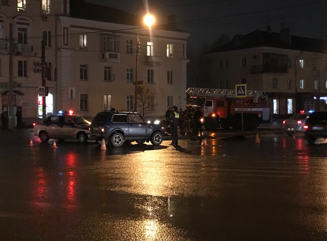 "Нива" насмерть сбила женщину на проспекте Ленина в Дзержинске  (ФОТО)