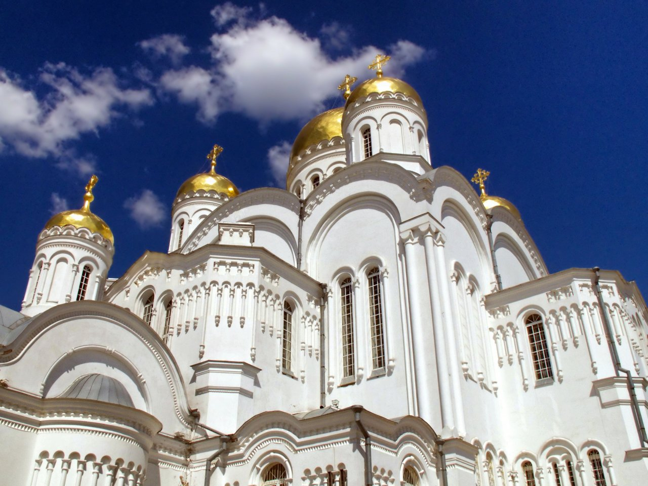 Запрет на посещение храмов и церквей в Нижегородской области продлили до 31 мая