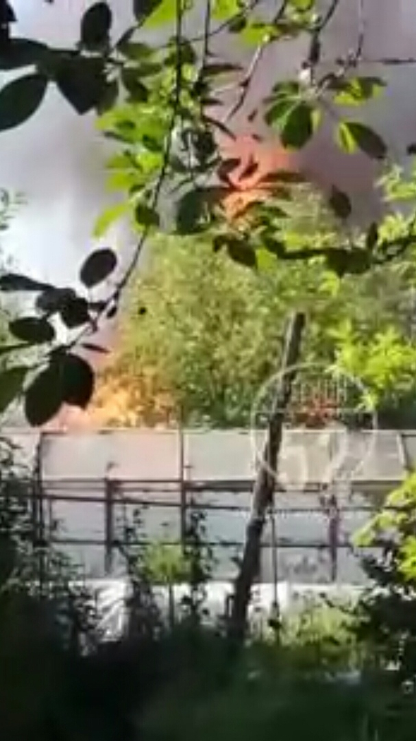 В садовом товариществе «Юбилейный» произошел серьезный пожар (Видео)