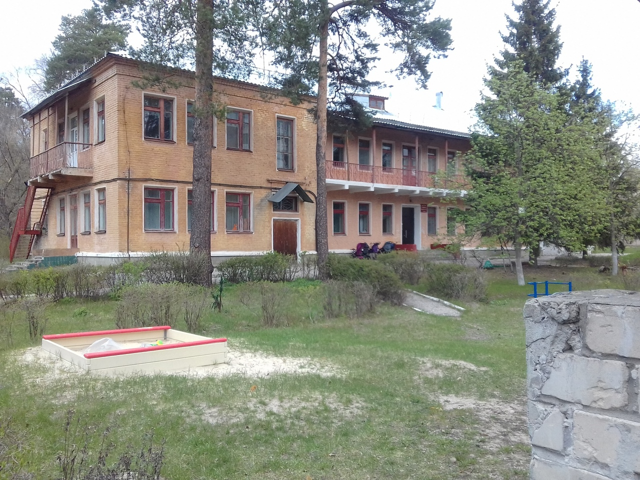 В одном из садиков Дзержинска обрушилась крыша веранды (ФОТО)