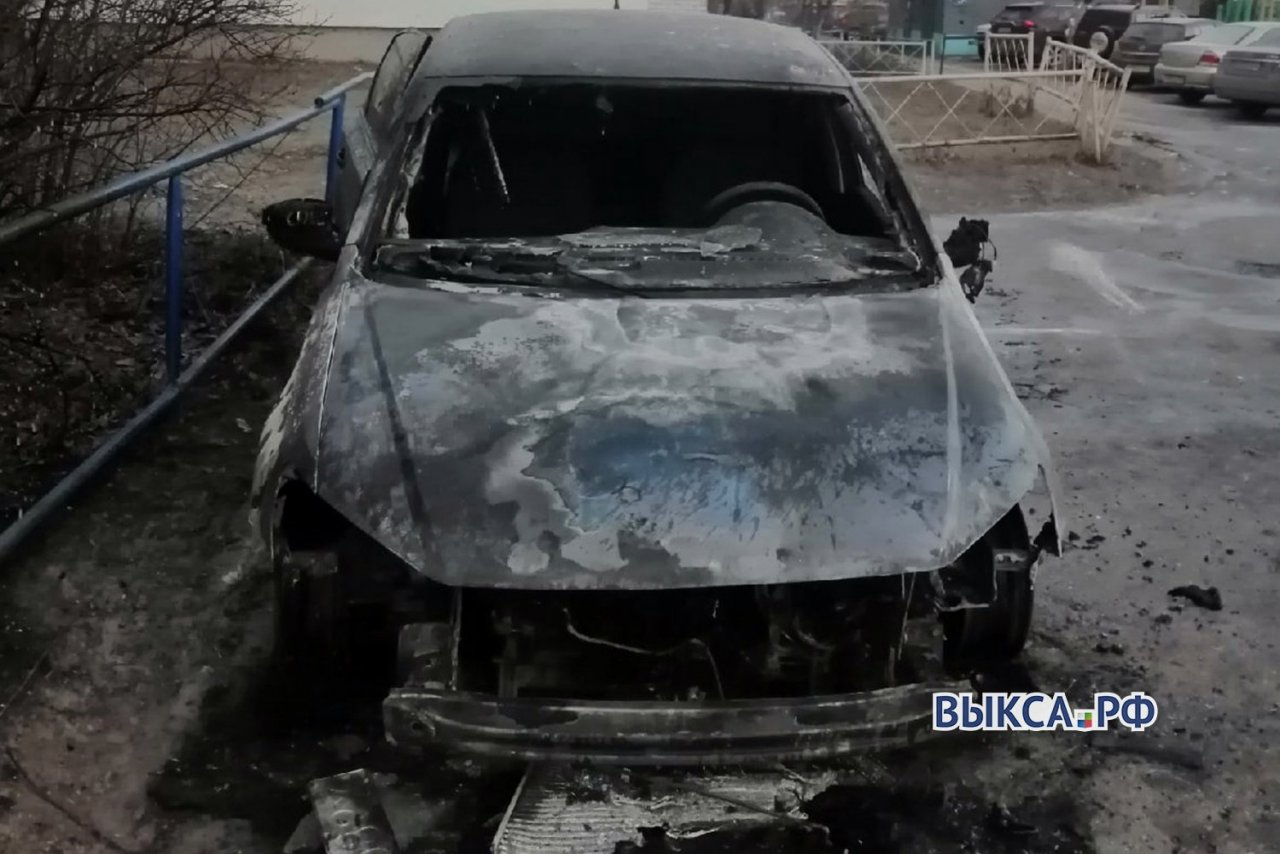 Жительница Выксы подозревает в поджоге машины бывшего мужа