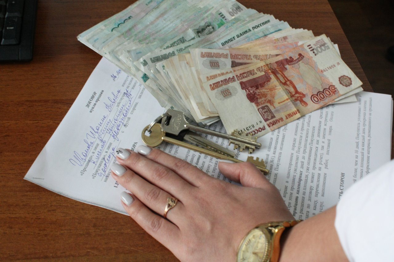 Семьи смогут получить до 450 000 рублей на постройку дома или покупку недостроя
