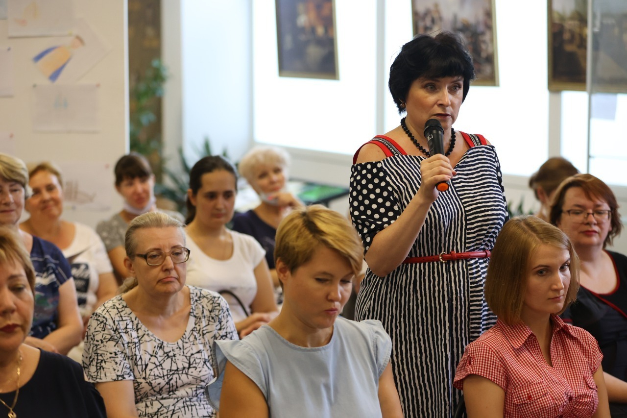 Глава города Дзержинска провел рабочую встречу с руководителями городских библиотек