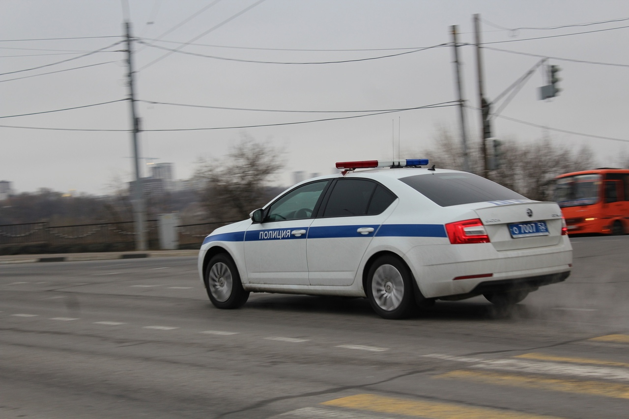 Автомобиль со спецсигналами сбил подростка на пешеходном переходе в Нижегородской области