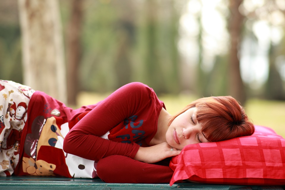 Ученые выяснили, сколько нужно спать, чтобы выглядеть привлекательно