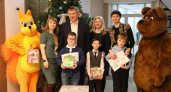 Носков исполнил новогодние желания детей из Дзержинска 