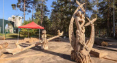 В Дзержинске мастера создали деревянные скульптуры для городского парка