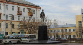 В Дзержинске отреставрируют памятник Маяковскому за 15 миллионов рублей