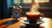 Тревожное открытие: сладкий кофе замедляет биоритмы на 4 часа — как это влияет на ваш сон и здоровье