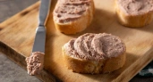 Домашняя намазка на хлеб: получается настолько вкусной, что заменяет любую колбасу
