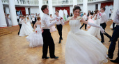 140 пар поборются за звание фаворитов на Чернореченском балу в Дзержинске