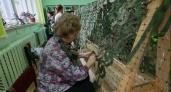В детской библиотеке имени Космодемьянской дзержинцы плетут сети, спасающие жизни бойцов