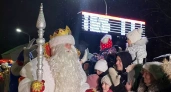 Поезд Деда Мороза в Дзержинске и погашение долгов работникам: главные новости за 28 декабря