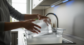 Старый рецепт превращает водопроводную воду в кристально чистую за копейки - магазинные фильтры отдыхают