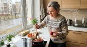 Три горшка на подоконнике дают мне такие цвета для яиц, которых нет ни в одном магазинном наборе