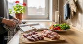 Перестала покупать курицу и перешла на это доступное мясо: холестерин пришел в норму, а бюджет сэкономила втрое