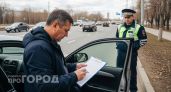 Автоюрист объяснил почему нельзя ставить подпись в протоколе ГИБДД не глядя: рискуете остаться без прав