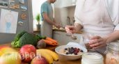 Кишечник заработает без сбоев: доктор Мясников назвал доступные продукты для легкого очищения организма