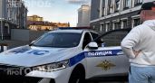 Инспекторы не любят когда водитель сразу покидает салон: простой прием чтобы обезопасить себя от штрафов