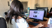 Россиянам работодатели перестают доплачивать за умение работать с нейросетями