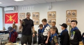 Инструктор из Дзержинска учит подростков выживанию в лесу и тактической медицине
